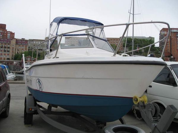 Bayliner Trophy