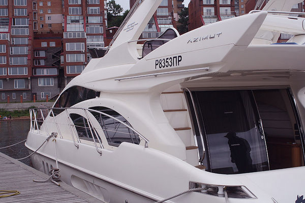 Azimut 55