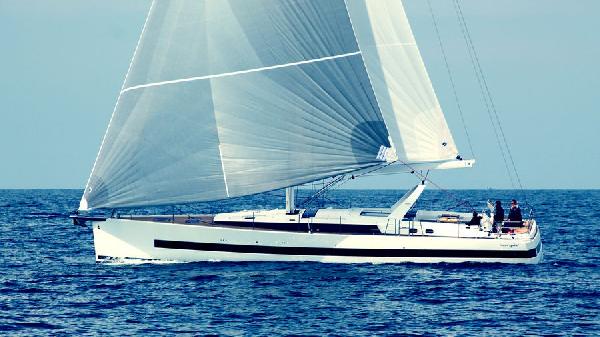 Oceanis Yacht 62